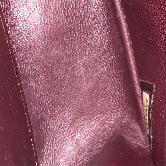 Authentic classic Chanel black double flap handbag with silver hardware. - Picture 6 of 16